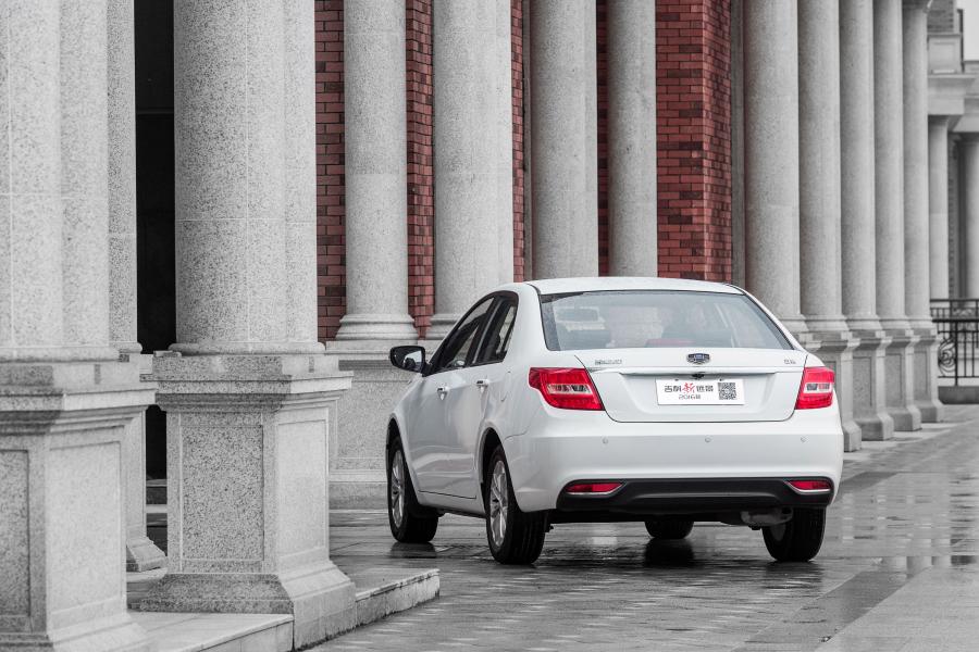  Geely Vision GC7 2015 года  (фото 10 из 31)